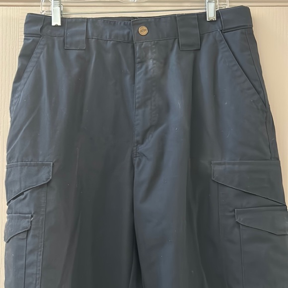 TRU-SPEC NAVY BLUE TACTICAL CARGO PANTS. Exc.  condition/worn once size 34/32 - Picture 3 of 6